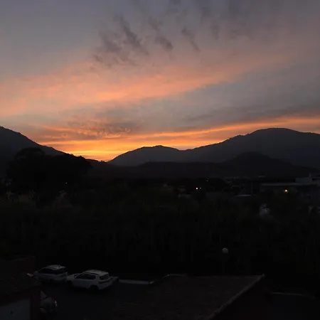T2 - Vue Montagne * Biguglia (Corsica)